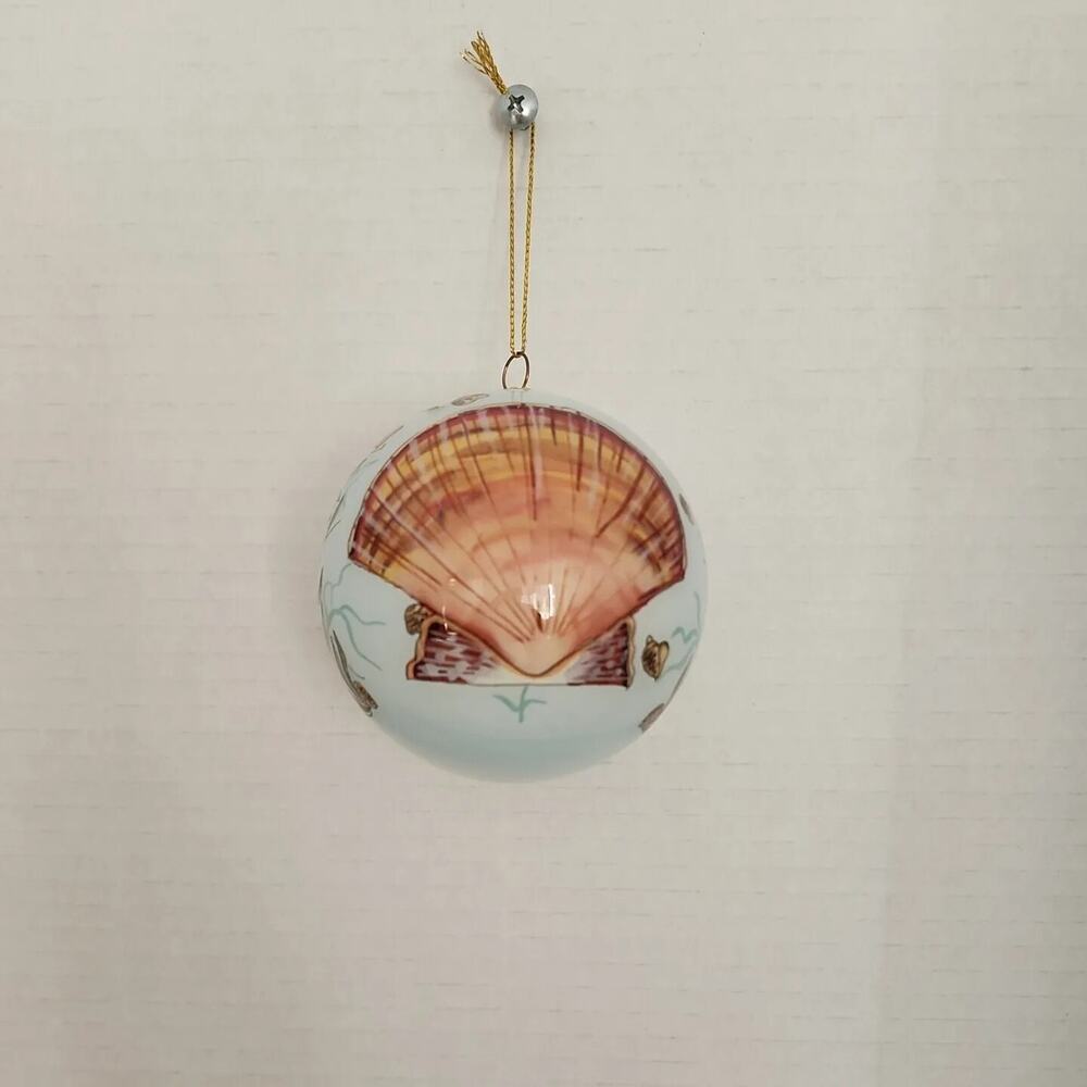 Komozja Poland Glass Ball/ Globle Ornament Scallop Sea Shell/ Ocean Seaweed